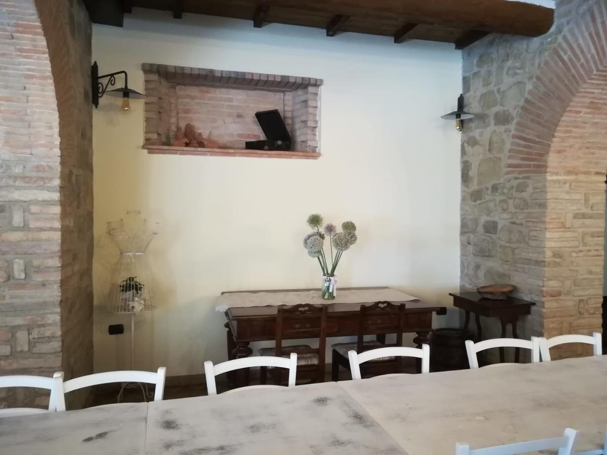 Societa Agricola F.Lli Angelucci Villa Cannara Екстериор снимка
