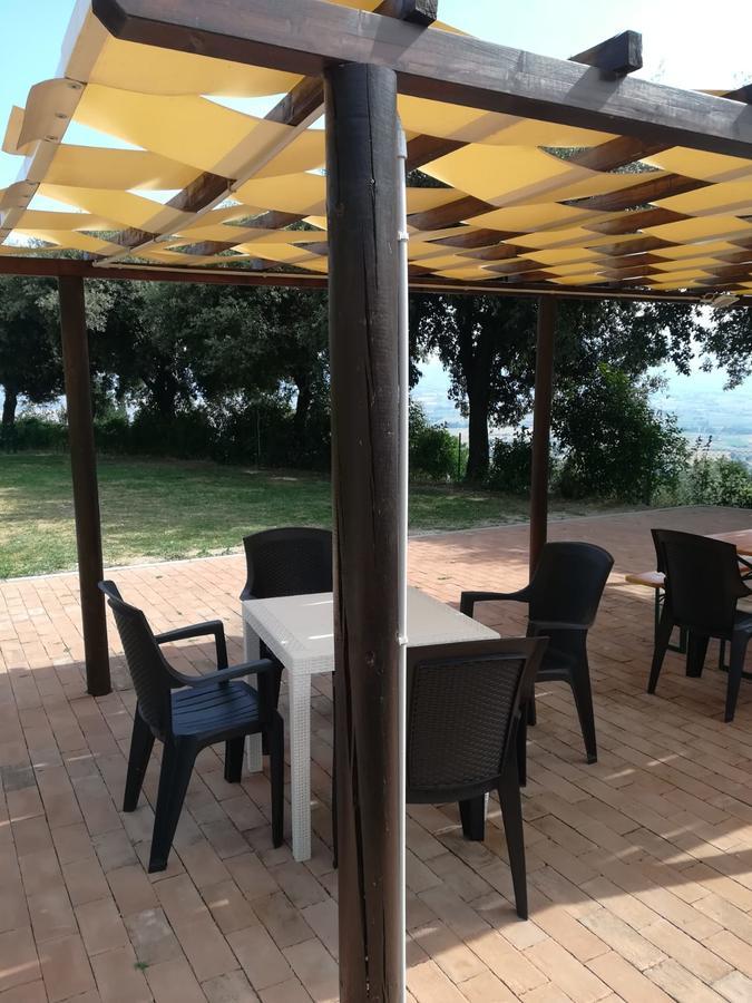 Societa Agricola F.Lli Angelucci Villa Cannara Екстериор снимка
